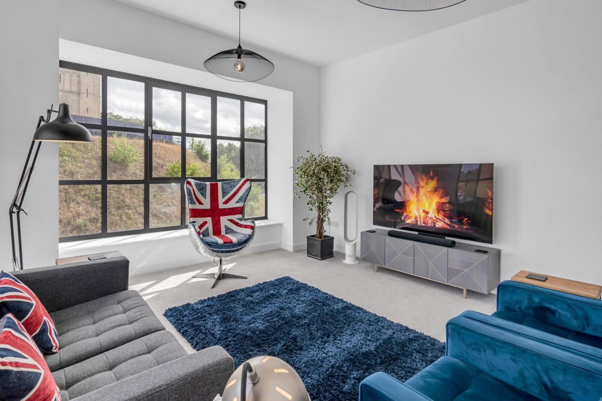 Furnished Modern Flat Overlooking Norwich Castle Exterior photo